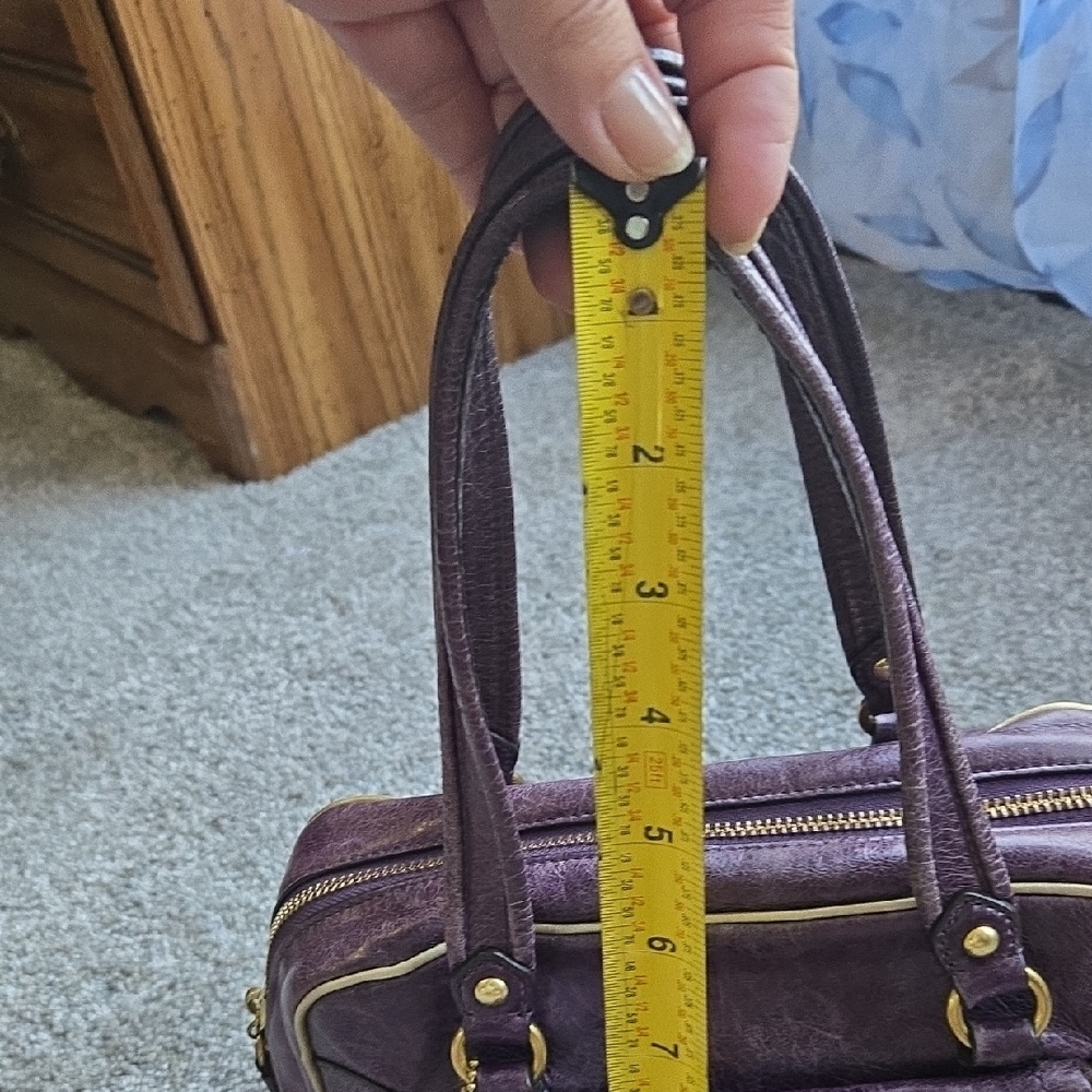 Coach Purple Shoulder Bag with Gold Details - Picture 10 of 11